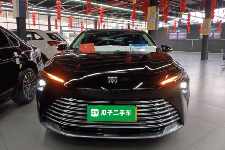 Used Buick LaCrosse 2025 28T Platinum Edition
