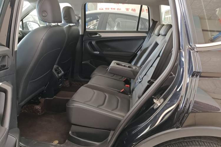 Used Volkswagen Tiguan L 2021 330TSI Automatic Two-Wheel Drive Smart Edition
