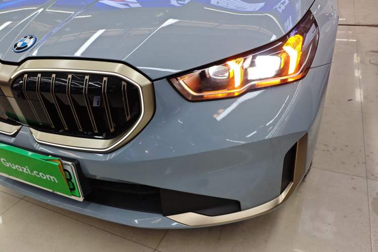 Used BMW i5 2024 eDrive 35L Prestige Luxury Package
