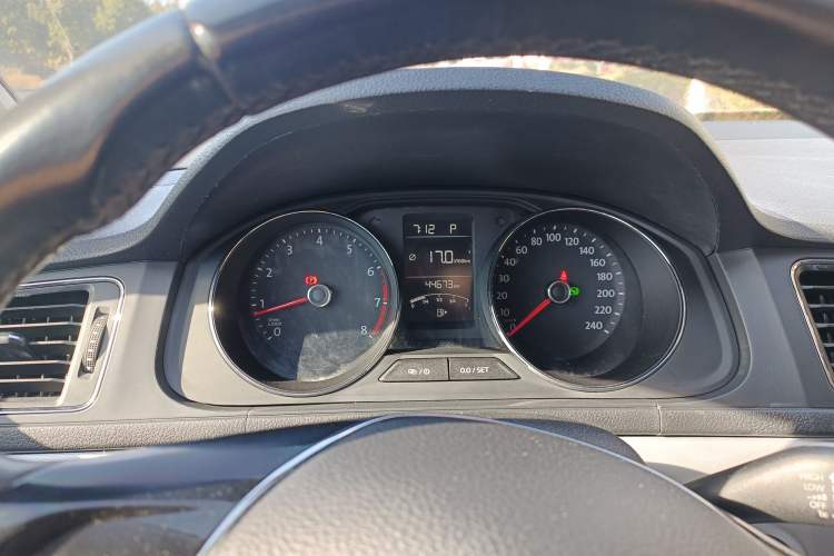 Used Volkswagen Gran Lavida 2015 230TSI DSG Comfort Edition