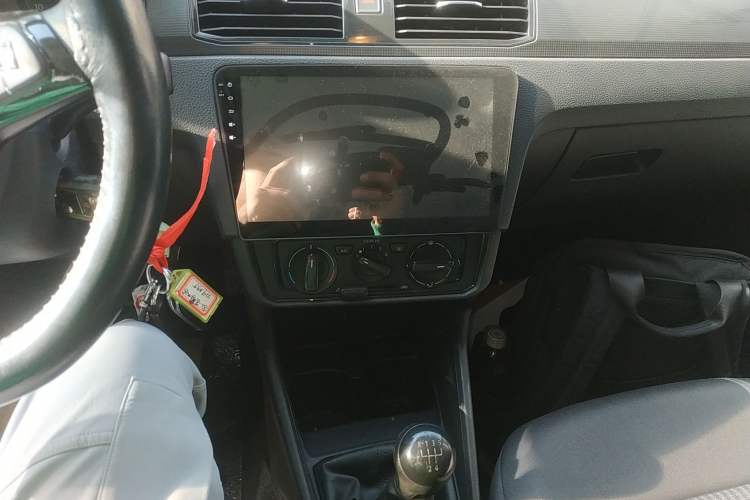 Used Volkswagen Santana 2016 1.6L Manual Fashion Edition