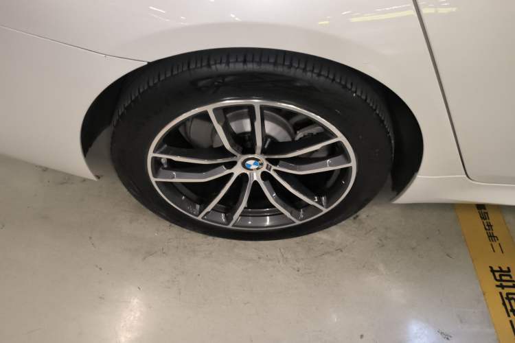Used BMW 5 Series New Energy 2021 535Le Pioneer Edition M Sport Package
