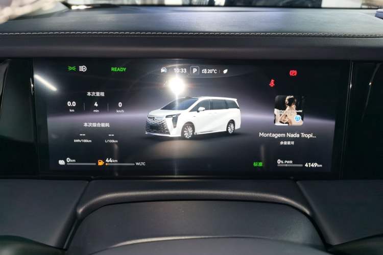 Used GAC Trumpchi Xiangwang M8 2025 Kunkun Series Ultra First-Class Cabin
