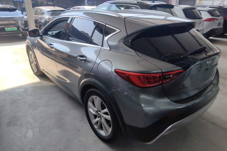 Used Infiniti QX30 2017 1.6T Two-Wheel-Drive Sport Edition
