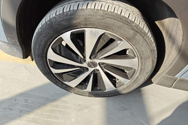 Used BYD Song PLUS New Energy 2024 Honor Edition EV 520km Luxury Model
