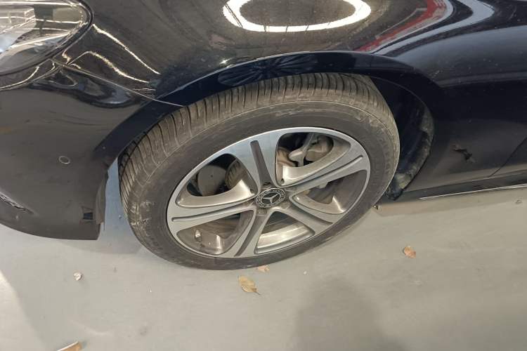 Used Mercedes-Benz E-Class 2020 Facelift E 260 L Sport Edition
