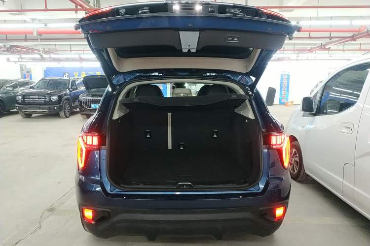 Used Lynk & Co 01 2017 2.0T Two-Wheel Drive Zhaopu Version
