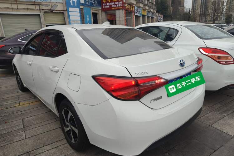 Used Toyota Levin 2017 Revised Dual-Engine 1.8H GS E-CVT Elite Sunroof Version China V Standard