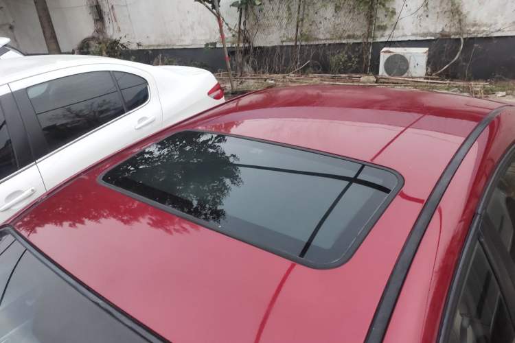 Used Buick Excelle 2013 1.5L Automatic Luxury Model
