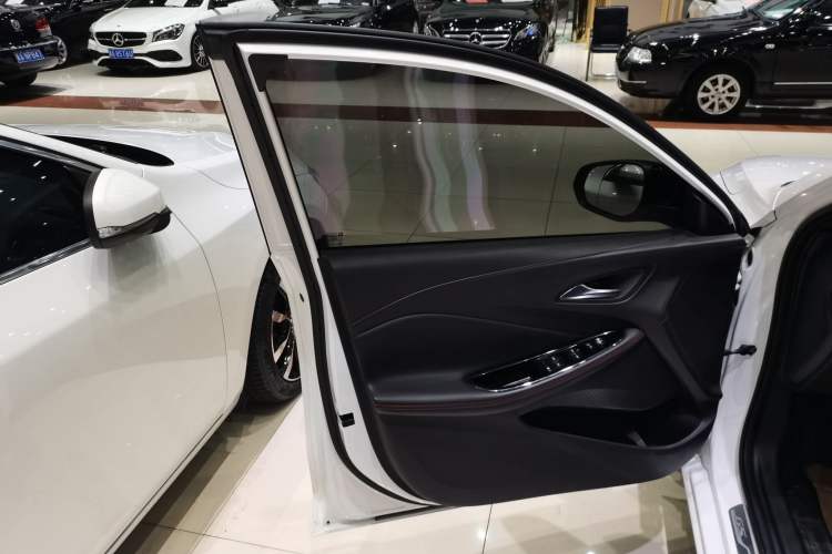 Used Buick Verano 2022 Pro GS Wind-Chasing Edition
