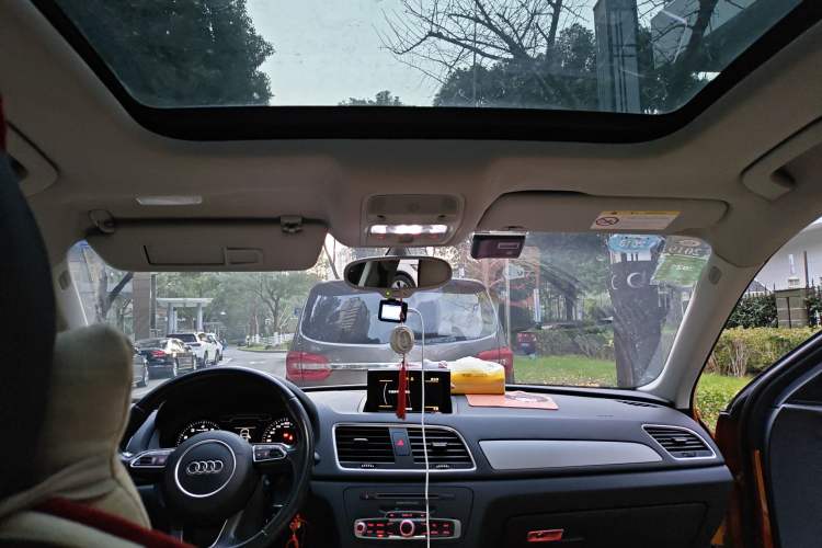 Used Audi Q3 2015 30 TFSI Ambition Edition
