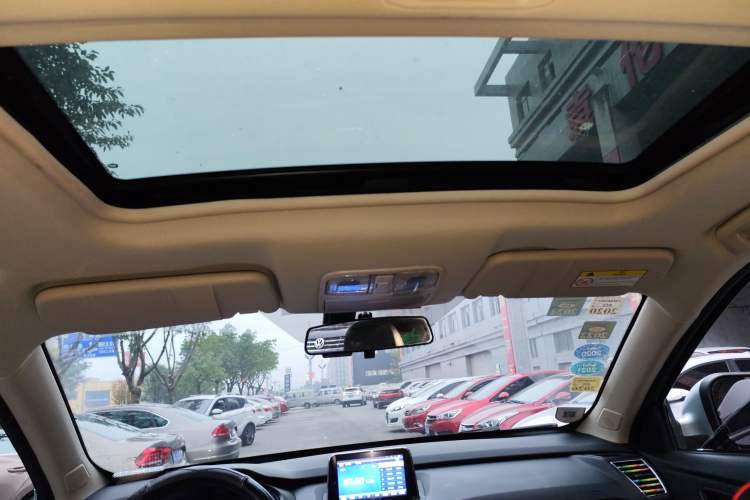 Used Dongfeng Fengon S560 2018 1.8L Manual Luxury 7-Seater
