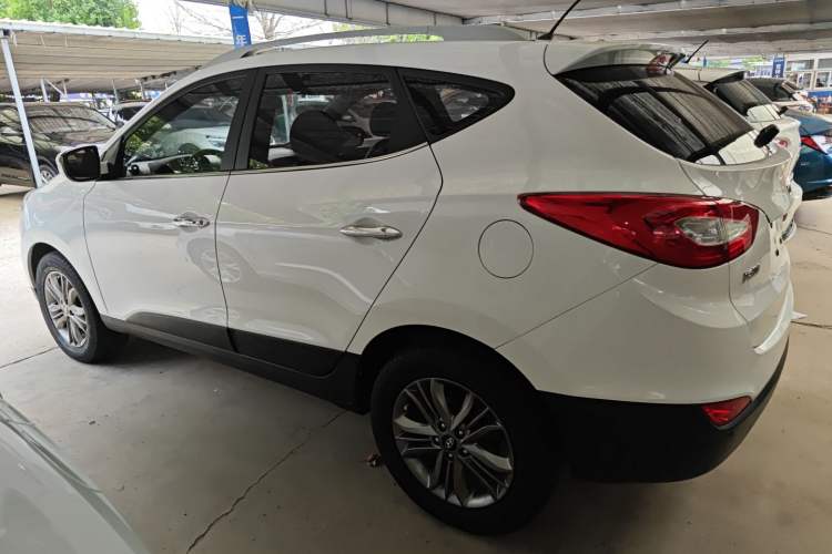 Used Hyundai ix35 2015 2.0L Automatic 2WD Smart Type China IV
