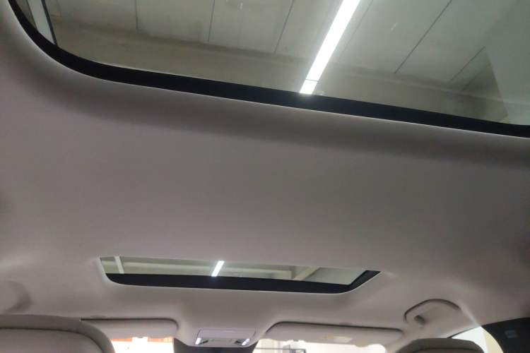 Used BYD Xia 2025 DM-i 1.5T 180km Beyond Edition
