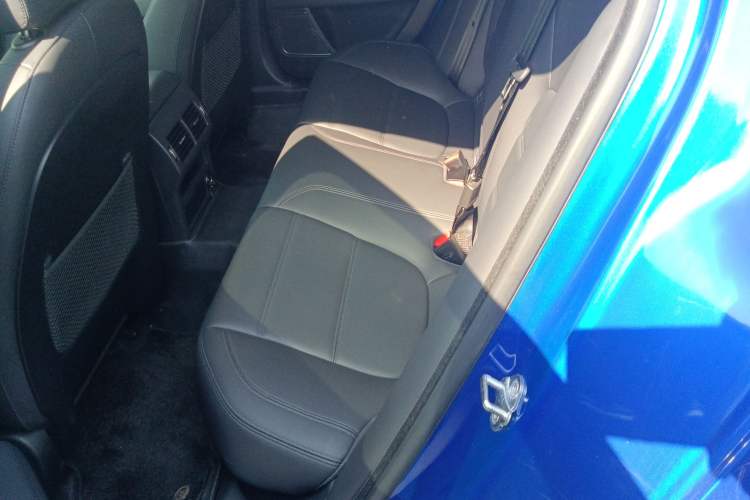 Used Jaguar XEL 2020 2.0T 200 PS S Advanced Elegance Edition
