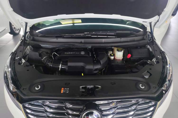 Used Buick GL8 2023 ES Lu Zun Deluxe Model
