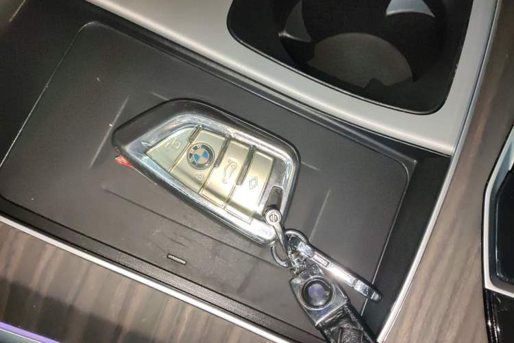 Used BMW X5 2022 Restyled xDrive 40Li M Sport Package
