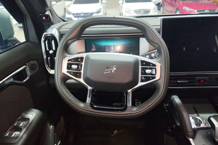 Used Jetour Traveler 2023 2.0T All-Wheel Drive CrossPRO+
