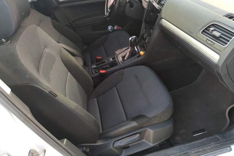 Used Volkswagen Golf 2020 Zhiai Edition 280TSI DSG Comfort Model