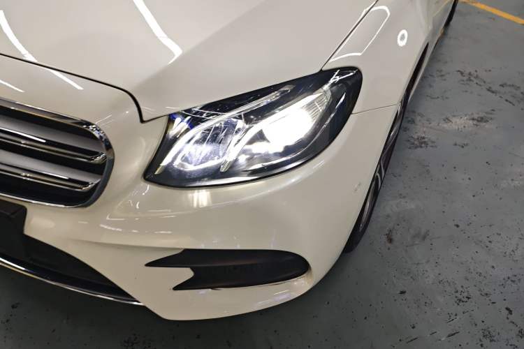 Used Mercedes-Benz E-Class 2019 E 200 L Sport Edition
