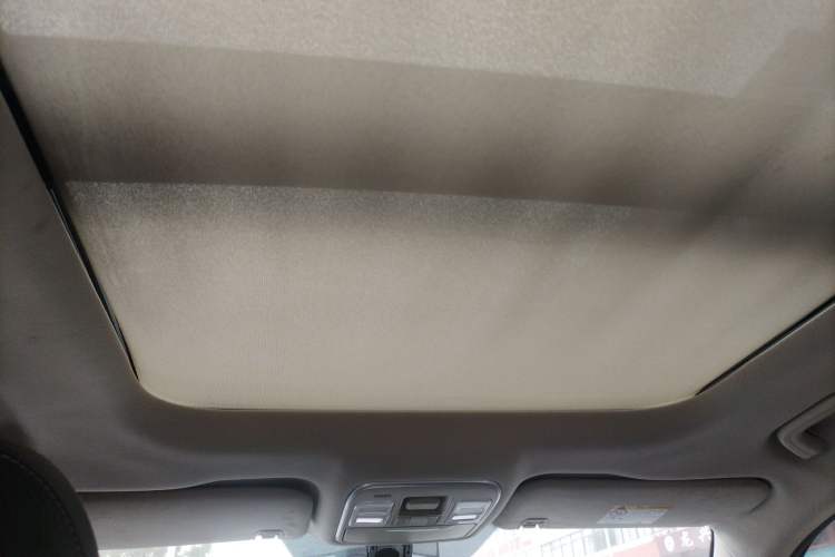 Used Geely Auto Emgrand X7 Sport 2018 1.8TD Automatic Two-Wheel Drive Smart Connect 4G Internet Edition