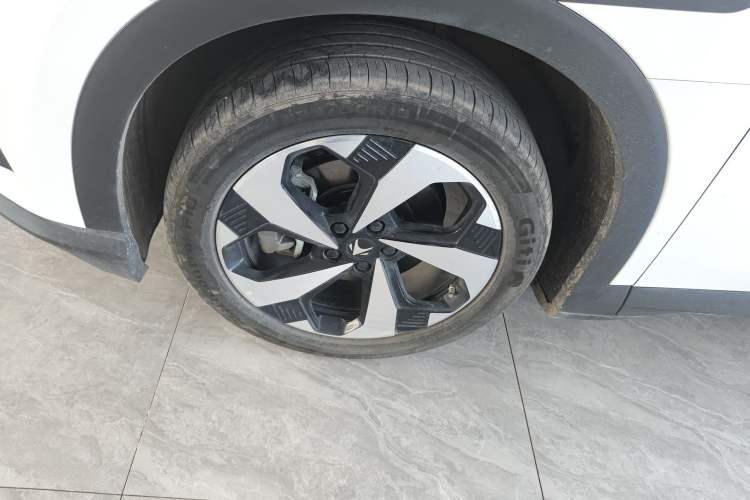 Used ARCFOX Alpha T5 2025 520 PRO