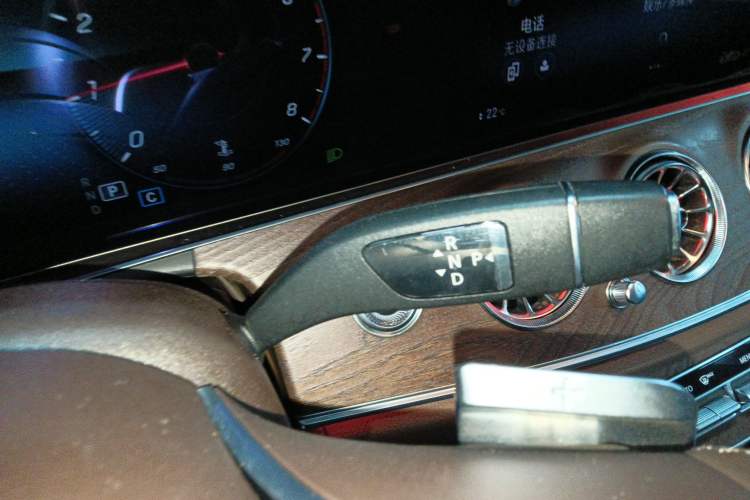 Used Mercedes-Benz E-Class 2021 Facelift E 260 L