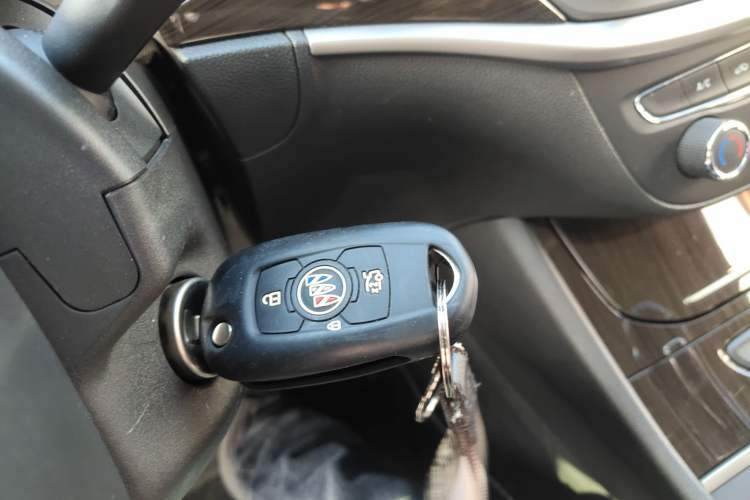 Used Buick Verano 2018 Sedan 20T Dual-Clutch Leading Model