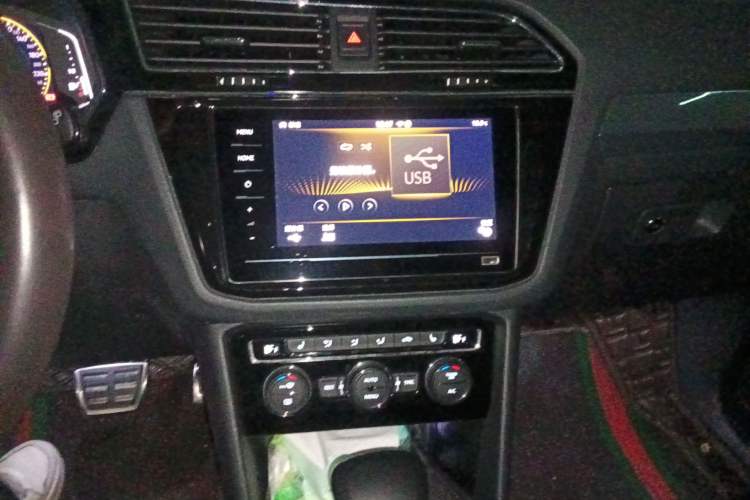 Used Volkswagen Tiguan L 2021 380TSI Automatic All-Wheel Drive R-Line Comfort Plus 7-Seater
