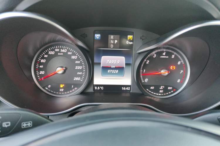 Used Mercedes-Benz GLC 2018 GLC 300 4MATIC Sport Edition
