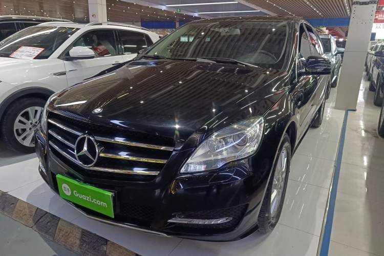 Used Mercedes-Benz R-Class 2017 R 320 4MATIC Business Edition Prestige Model