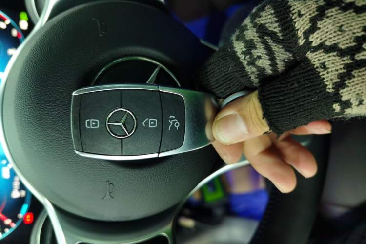 Used Mercedes-Benz GLE 2023 GLE 350 4MATIC Stylish Model