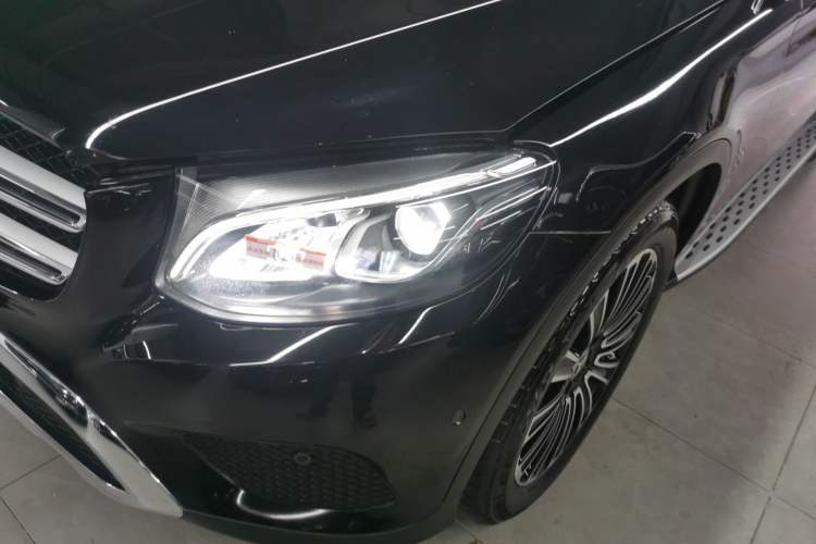 Used Mercedes-Benz GLC 2019 GLC 200 4MATIC
