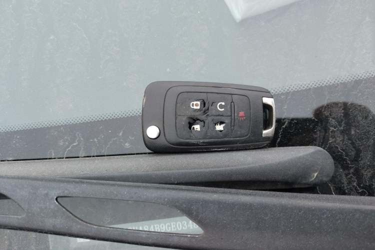 Used Buick GL8 2014 3.0L GT Luxury Business Haoya Edition