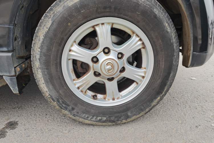 Used Haval H5 Classic 2013 Zhizun Edition 2.0L Manual Two-Wheel Drive Entry-Level Model