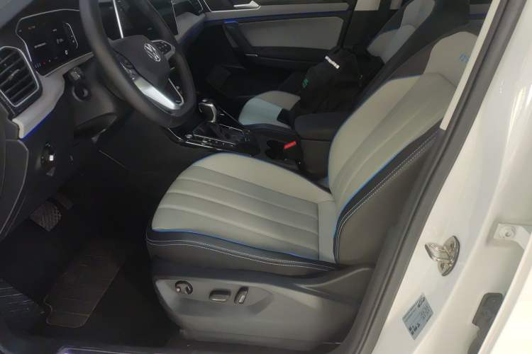 Used Volkswagen Tayron GTE Plug-in Hybrid 2023 280TSI Luxury Plus Advanced Edition
