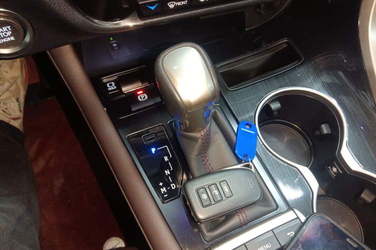 Used Lexus RX 2020 Revised Version 300 Two-Wheel Drive Comfort Edition
