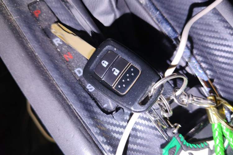 Used Honda Vezel 2015 1.8L CVT 2WD Elite Model
