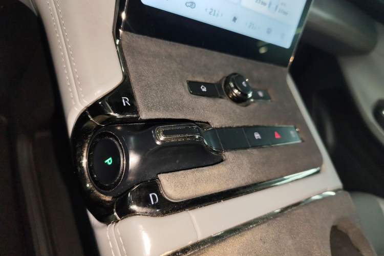 Used Nio ES6 2019 430 km Performance Version
