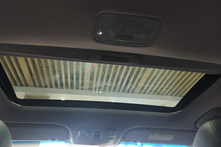 Used Hyundai Elantra 2016 1.4T Dual-Clutch Xuan Dong · Dynamic Version
