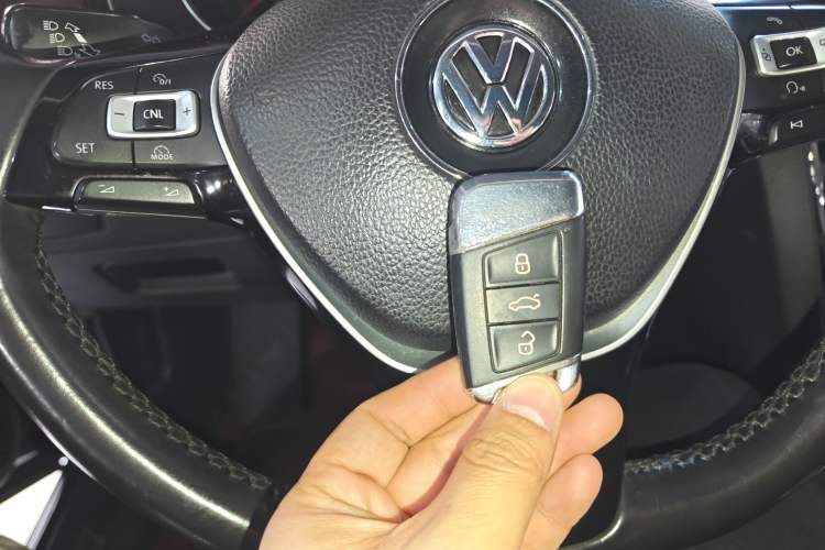 Used Volkswagen Magotan 2018 330TSI DSG Luxury Model