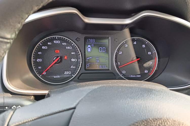 Used MG ZS 2018 1.5L Automatic Luxury Edition China V Standard
