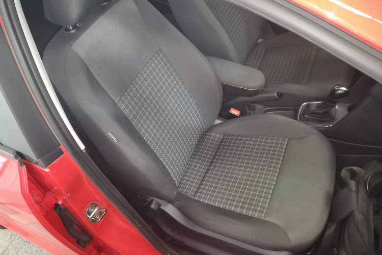 Used Volkswagen Polo 2014 1.6L Automatic Comfort Edition