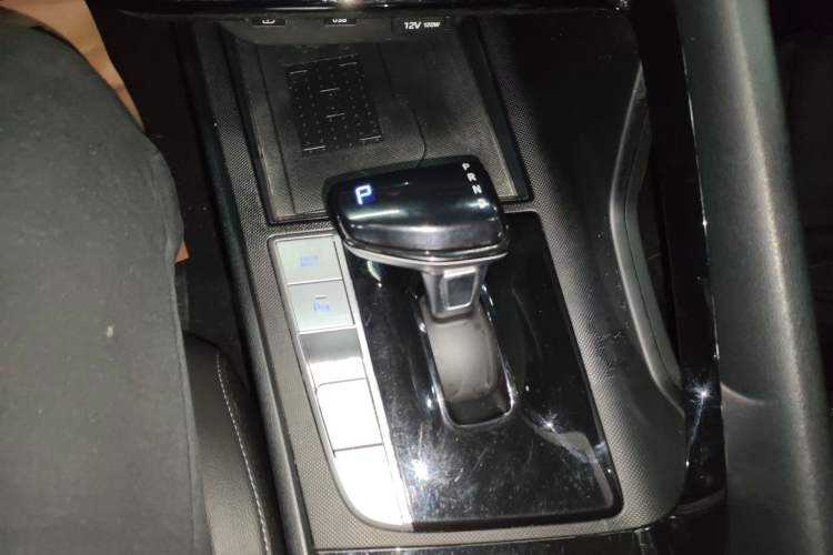 Used Hyundai Elantra 2022 1.5L CVT LUX Prestige Edition