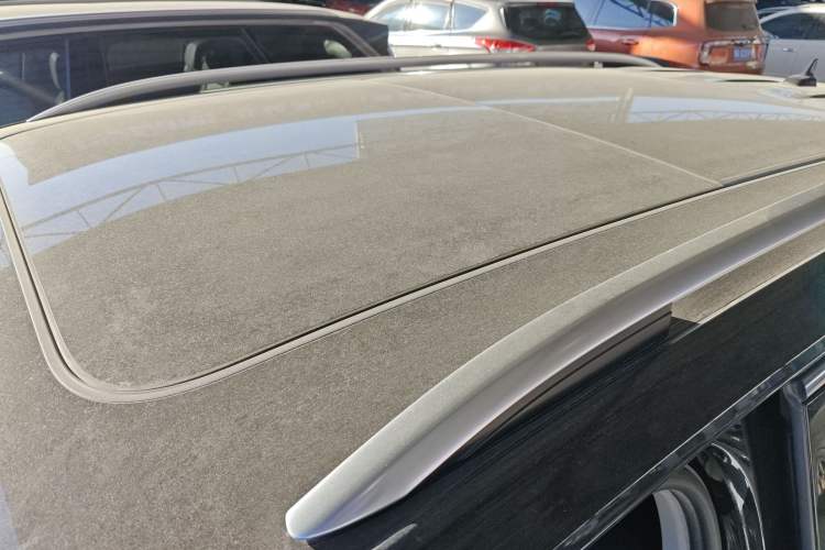 Used Volkswagen Tiguan L 2023 330TSI Automatic Two-Wheel Drive R-Line Enjoyment Edition
