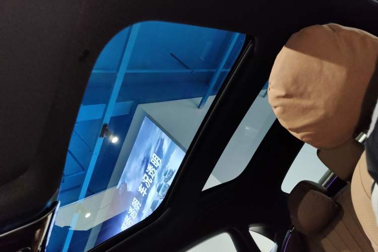 Used Mercedes-Benz E-Class 2024 Facelift E 300 L Luxury Edition