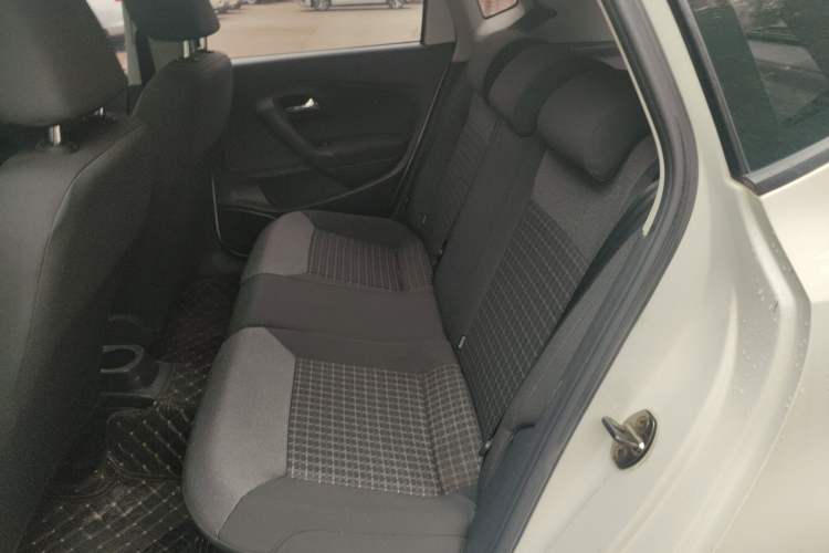 Used Volkswagen Polo 2018 1.5L Automatic Enjoyment Model
