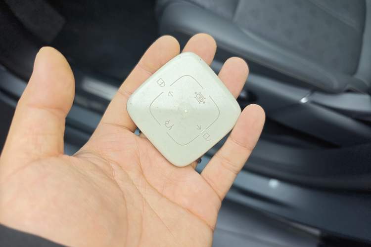 Used Zeekr 7X 2025 100 kWh Long-Range Rear-Wheel Drive with Intelligent Driving Features