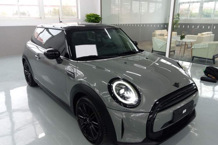 Used  MINI 2022 Updated 1.5T COOPER Artist

