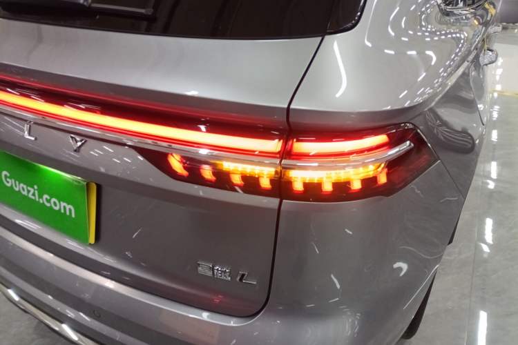 Used Geely Auto Monjaro L 2023 2.0TD High-Power Automatic Two-Wheel Drive Flagship Version
